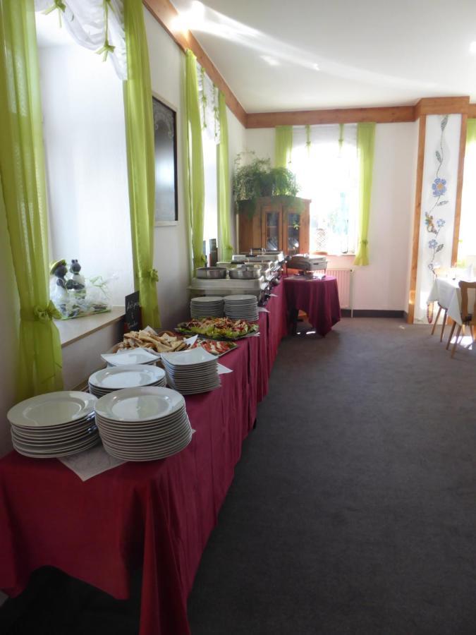 Landgasthaus Zur Muehlenwirtin เพเทอร์สฮาเกน ภายนอก รูปภาพ