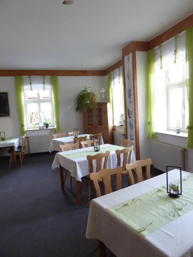 Landgasthaus Zur Muehlenwirtin เพเทอร์สฮาเกน ภายนอก รูปภาพ