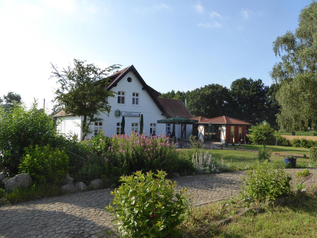 Landgasthaus Zur Muehlenwirtin เพเทอร์สฮาเกน ภายนอก รูปภาพ