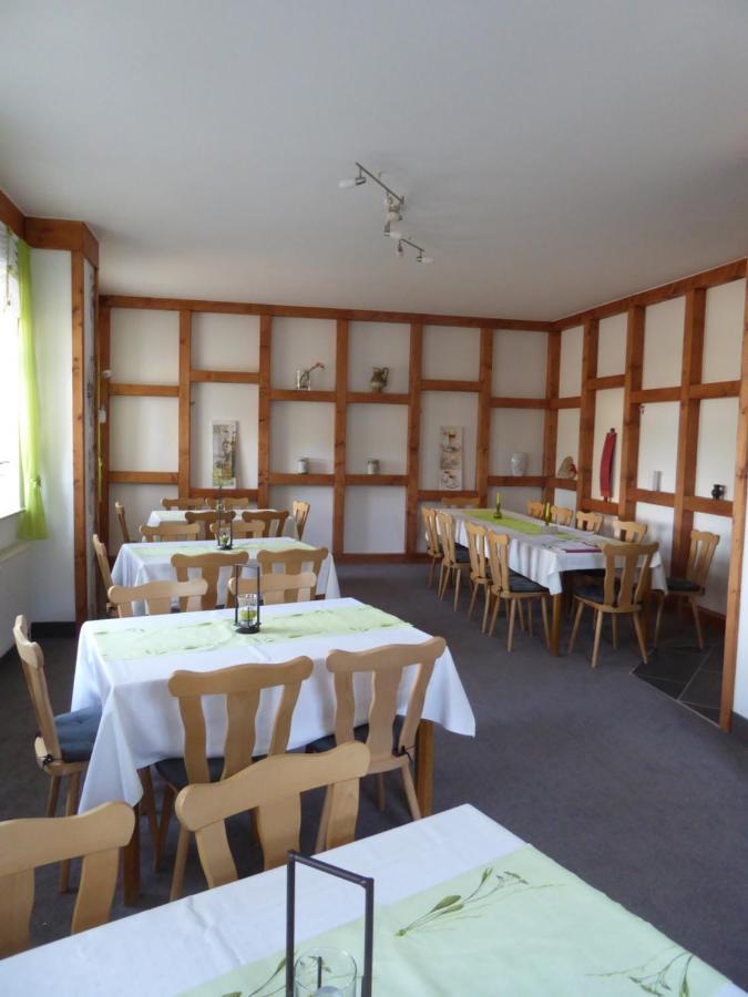 Landgasthaus Zur Muehlenwirtin เพเทอร์สฮาเกน ภายนอก รูปภาพ